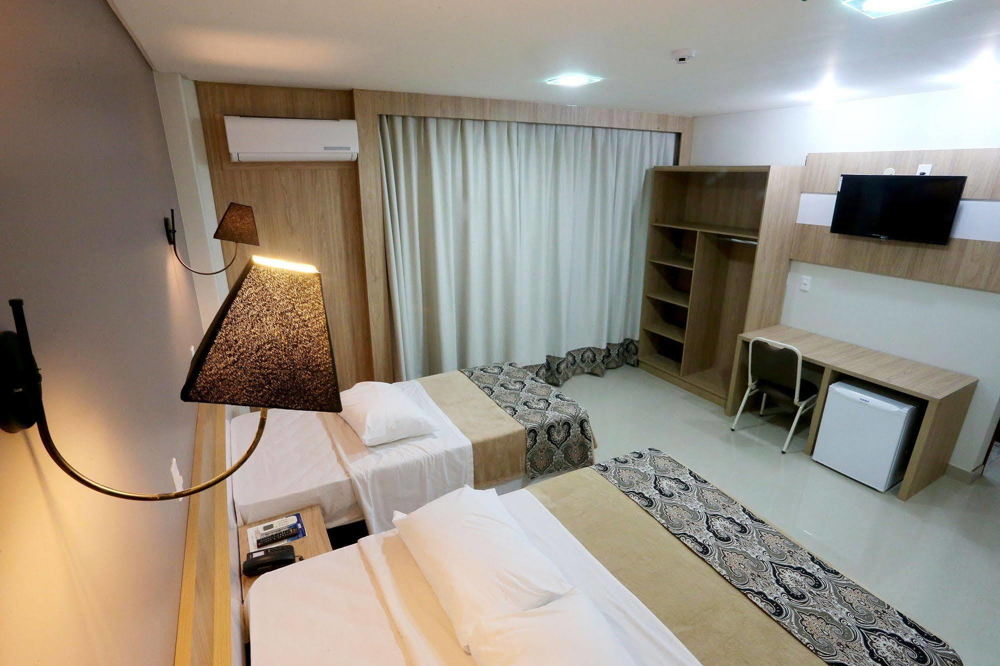 Hotel Plaza Cascavel Exterior photo